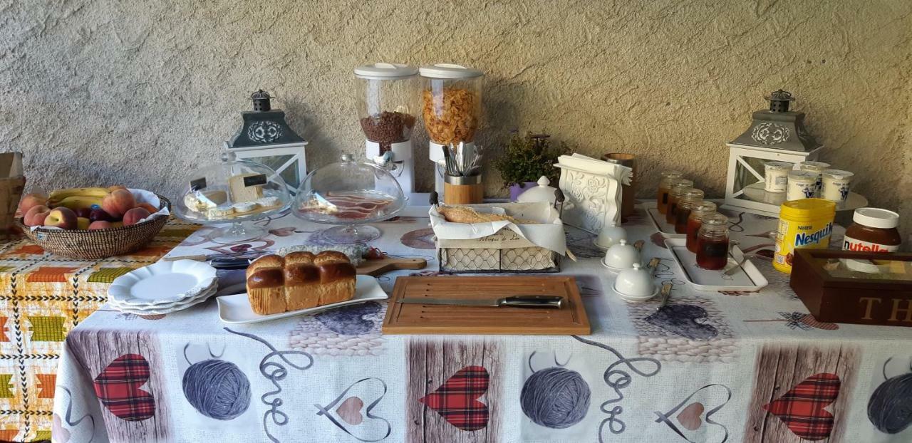 Vers  Moulin De Benedicty Bed & Breakfast エクステリア 写真